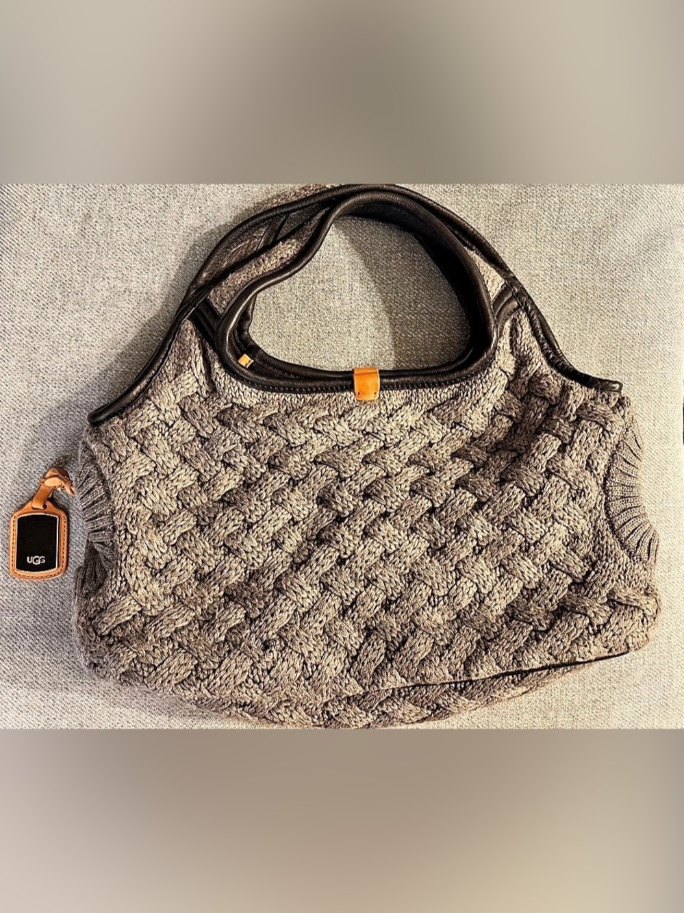 UGG Australia Large Gray Cable Knit Leather Hobo Bag Never Used